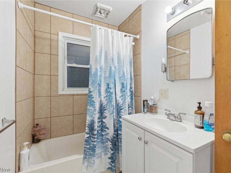 1115 Broad Street, Ashland, OH 44805 Photo 12