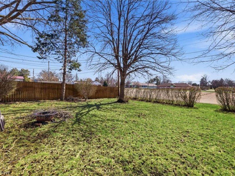 1115 Broad Street, Ashland, OH 44805 Photo 27