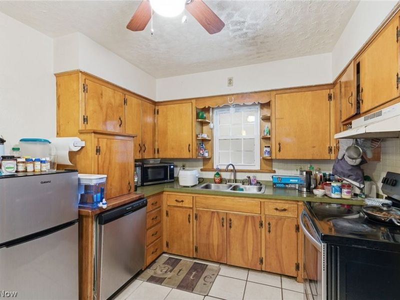 1115 Broad Street, Ashland, OH 44805 Photo 6