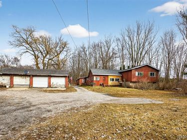 7651 Caine Road, Millington Twp, MI 48746