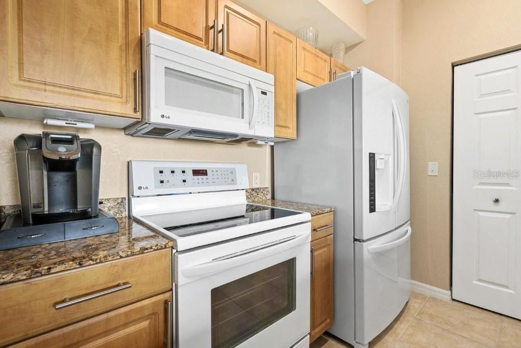 1064 N Tamiami Trail , Unit 1425, Sarasota, FL 34236 Photo