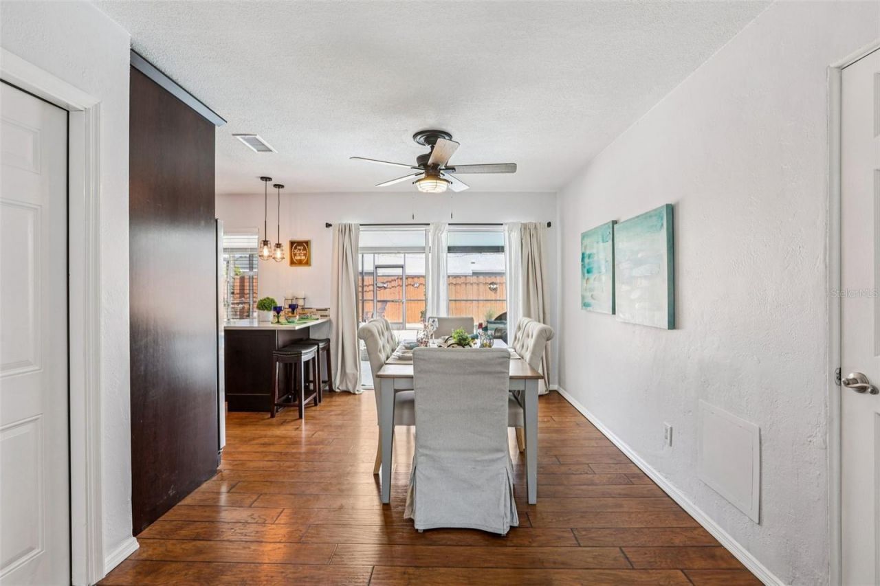 8541 75th Place , Seminole, FL 33777 Photo