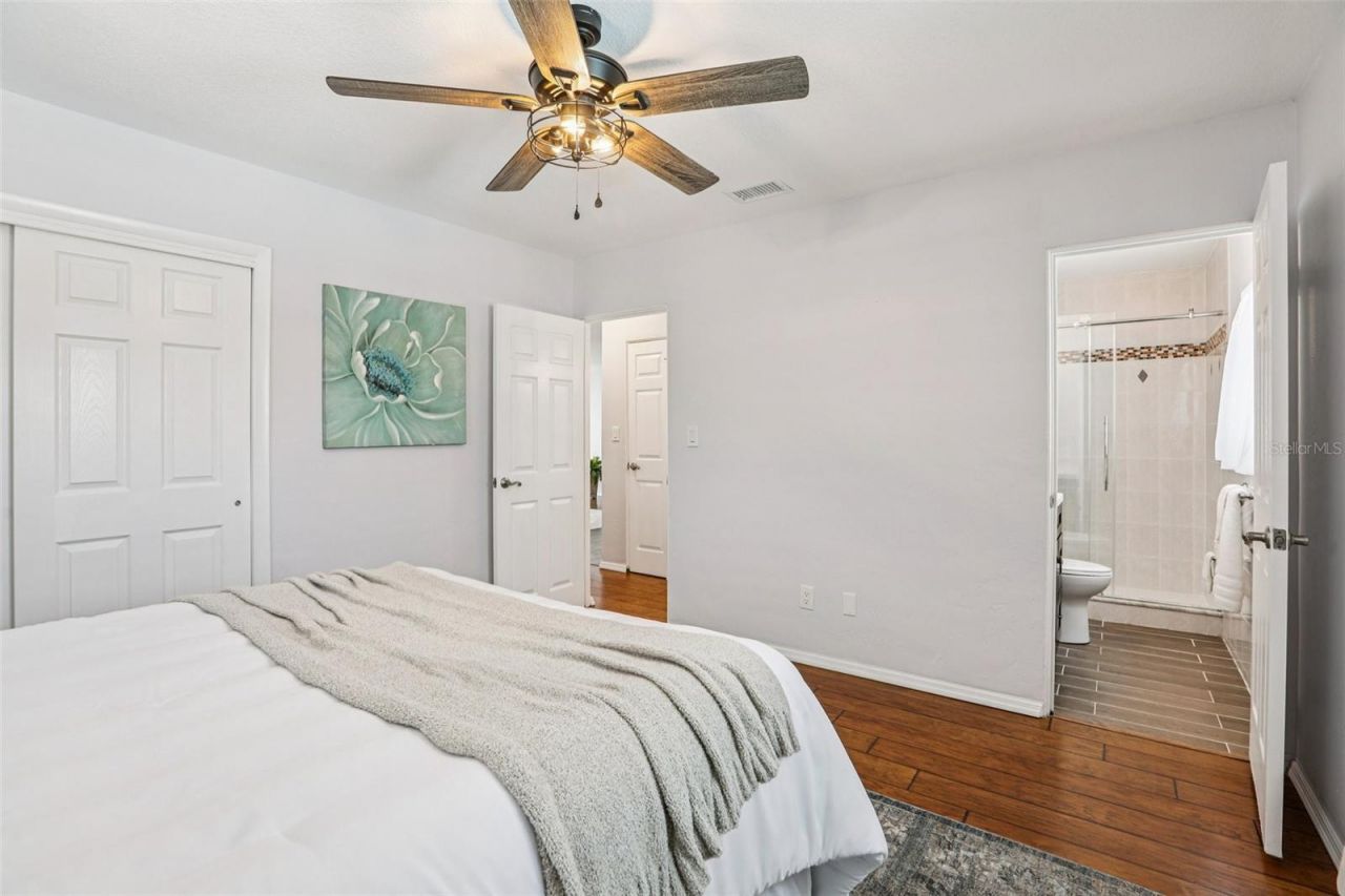 8541 75th Place , Seminole, FL 33777 Photo