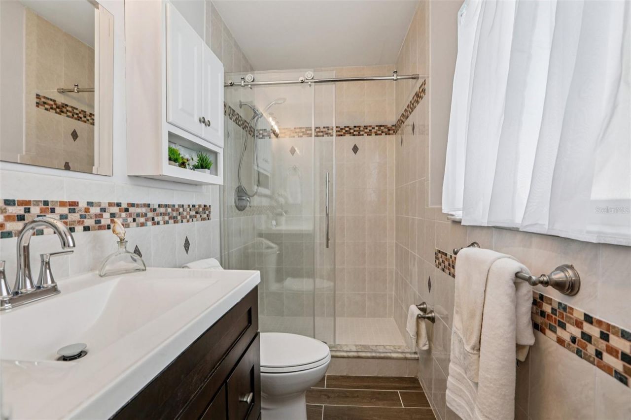 8541 75th Place , Seminole, FL 33777 Photo