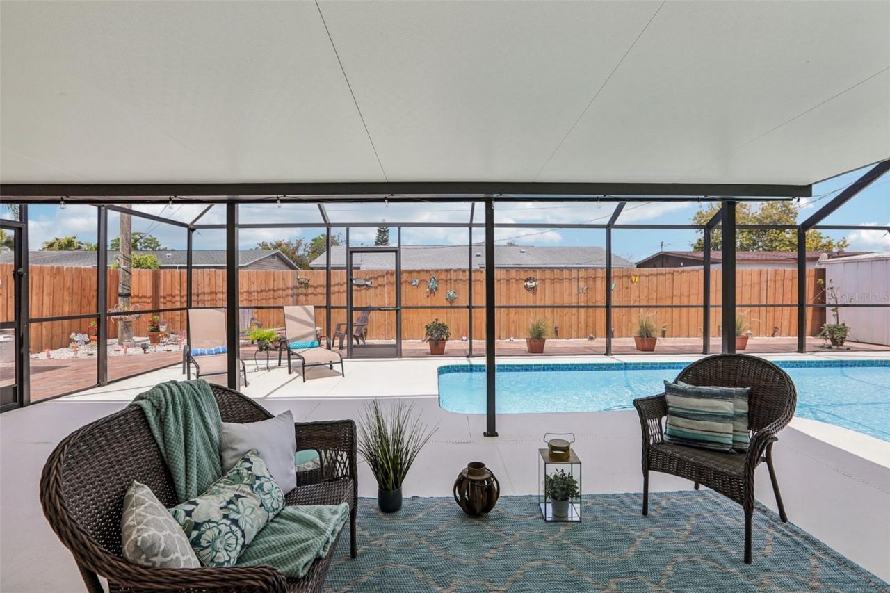 8541 75th Place , Seminole, FL 33777 Photo