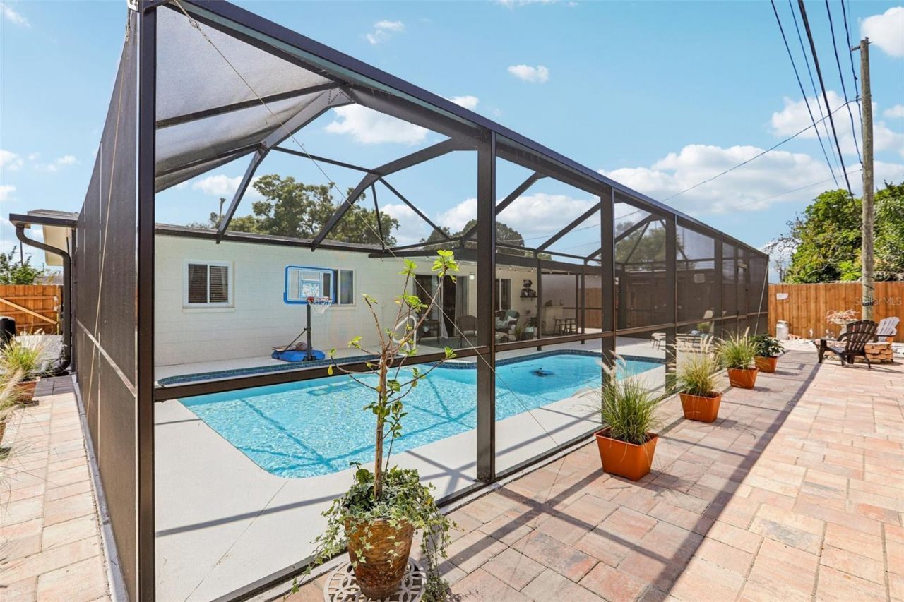 8541 75th Place , Seminole, FL 33777 Photo