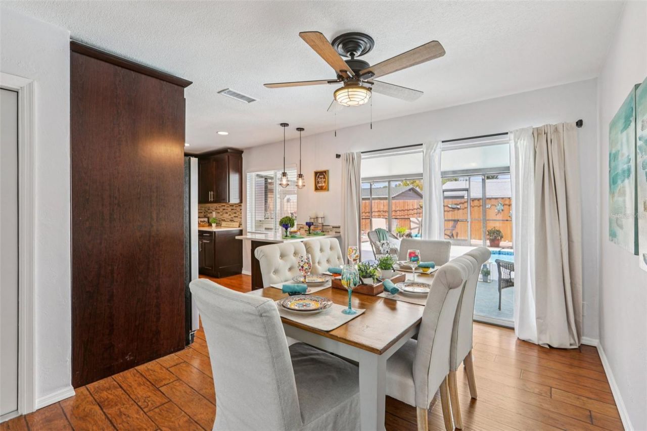 8541 75th Place , Seminole, FL 33777 Photo