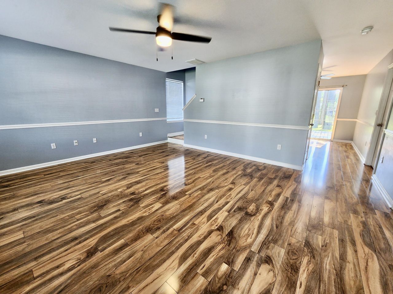 1203 Palm Cove Drive Photo 5