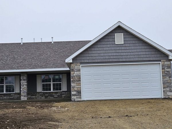 4420 SQUAW VALLEY Drive, LOVES PARK, IL 61111