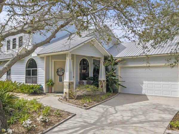 402 Eleventh St, St Augustine, FL 32084