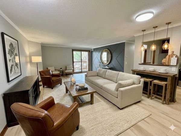 1720 3rd Avenue S, Unit 101, Minneapolis, MN 55404