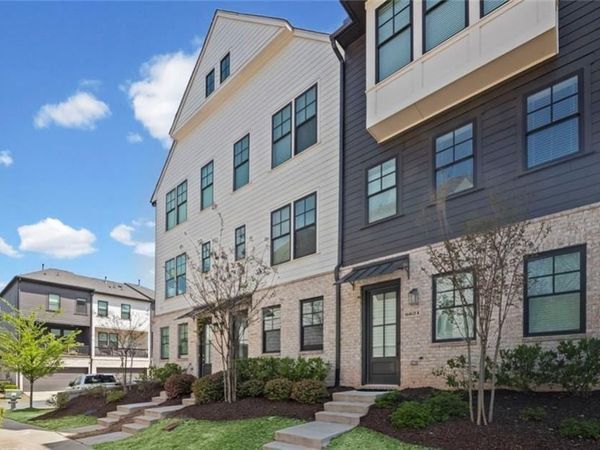 6623 Beacon Drive, Sandy Springs, GA 30328