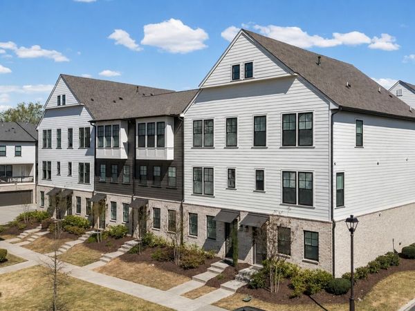6623 Beacon Drive, Atlanta, GA 30328