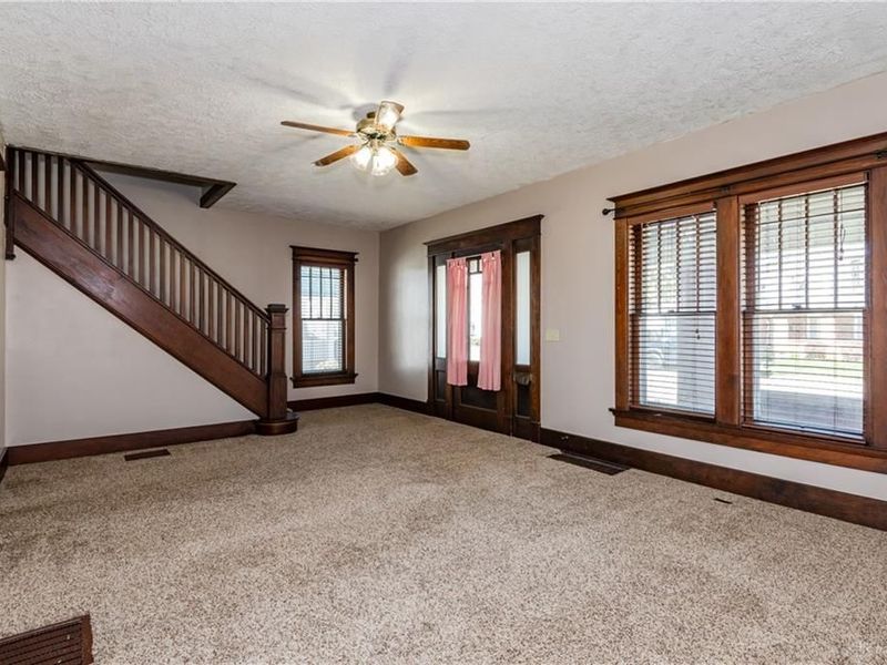 304 W Madison Street, New Carlisle, OH 45344 Photo 6