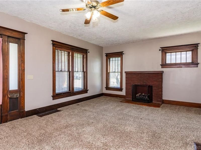 304 W Madison Street, New Carlisle, OH 45344 Photo 9