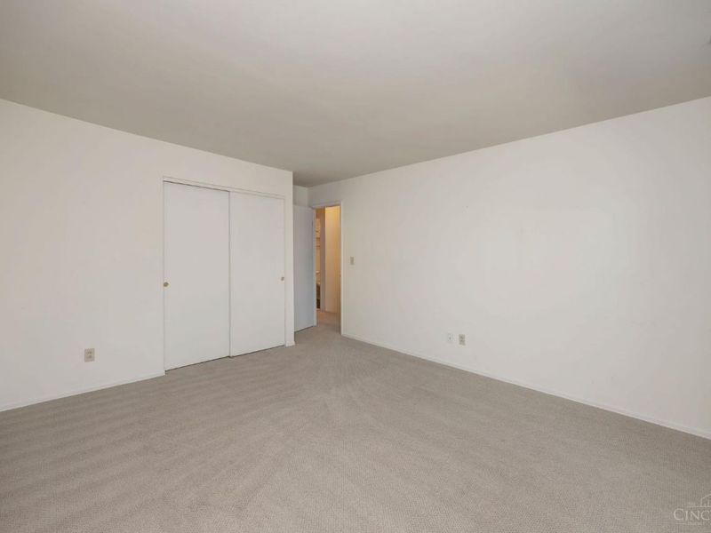 19 Creekwood Square, Glendale, OH 45246 Photo 23