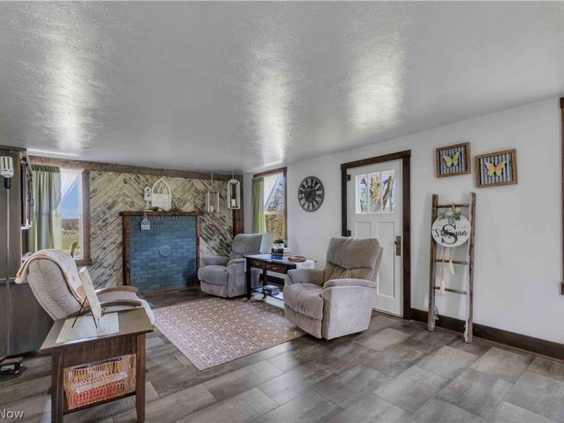 16236 Old State Road , Middlefield, OH 44062 Photo 10