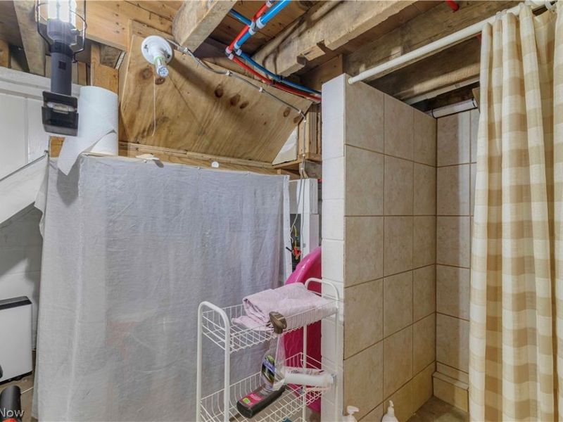 16236 Old State Road , Middlefield, OH 44062 Photo 18