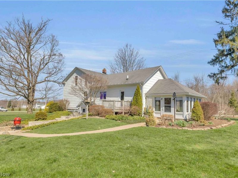 16236 Old State Road , Middlefield, OH 44062 Photo 3