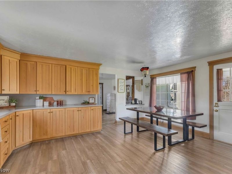 16236 Old State Road , Middlefield, OH 44062 Photo 7