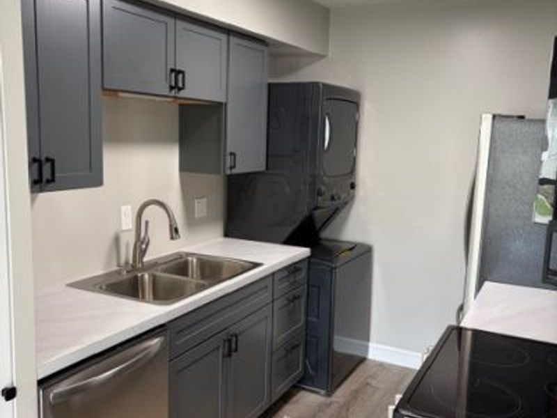 1319 Pembrooke Drive , Unit C, Salem, OH 44460 Photo 12