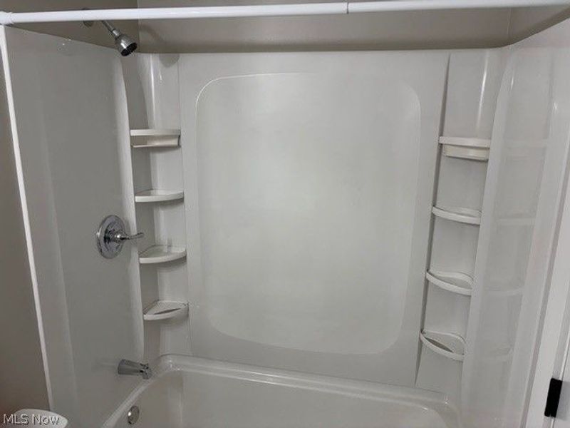 1319 Pembrooke Drive , Unit C, Salem, OH 44460 Photo 22