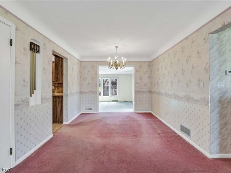 13397 Cherokee Trail, Middleburg Heights, OH 44130 Photo 10