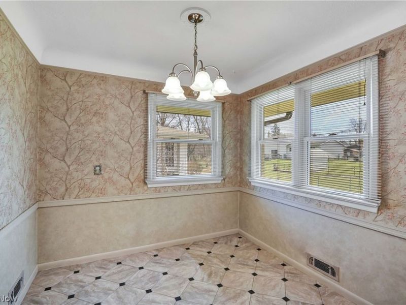 13397 Cherokee Trail, Middleburg Heights, OH 44130 Photo 18