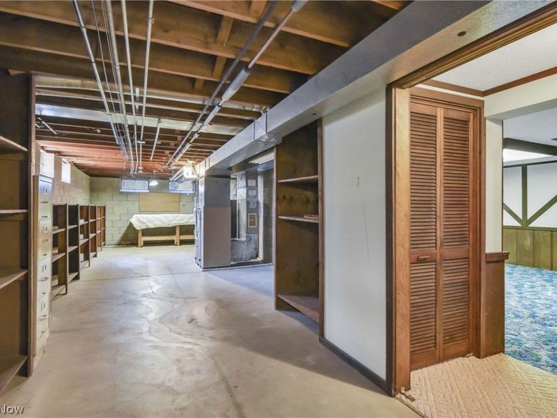 13397 Cherokee Trail, Middleburg Heights, OH 44130 Photo 38