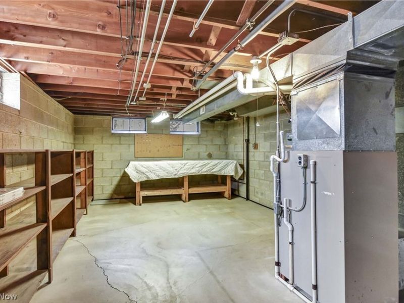 13397 Cherokee Trail, Middleburg Heights, OH 44130 Photo 39