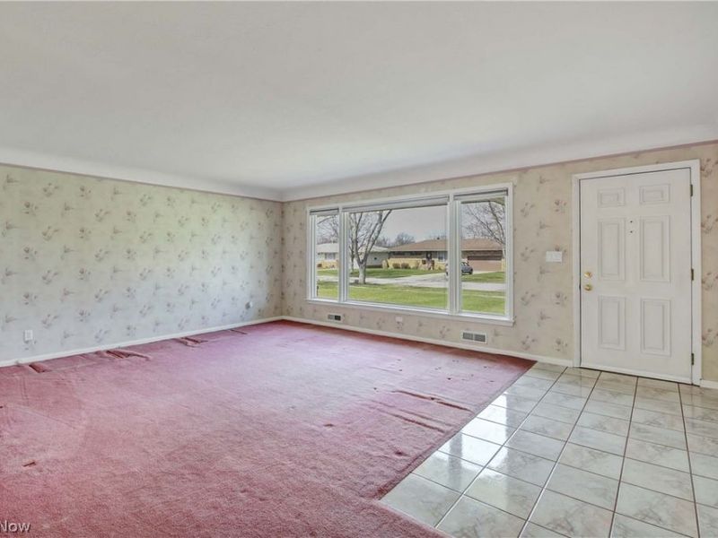 13397 Cherokee Trail, Middleburg Heights, OH 44130 Photo 8