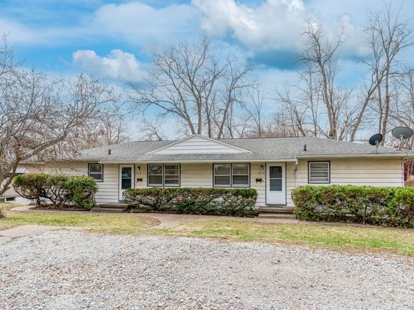 2612 24th Avenue , Rock Island, IL 61201