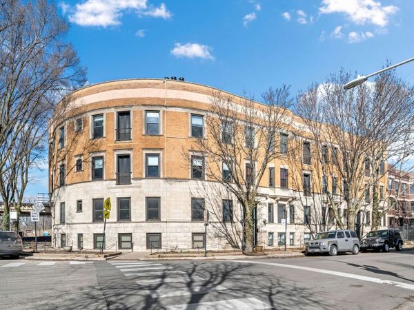 4208 N Kenmore Avenue, Unit 1C, Chicago, IL 60613