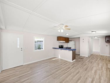 223 Hurricane Cir, La Vergne, TN 37086