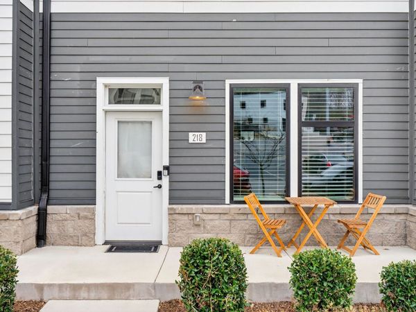 218 Hart St , Nashville, TN 37210