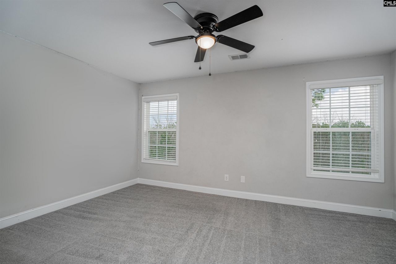 1001 Acacia Lane Photo 28