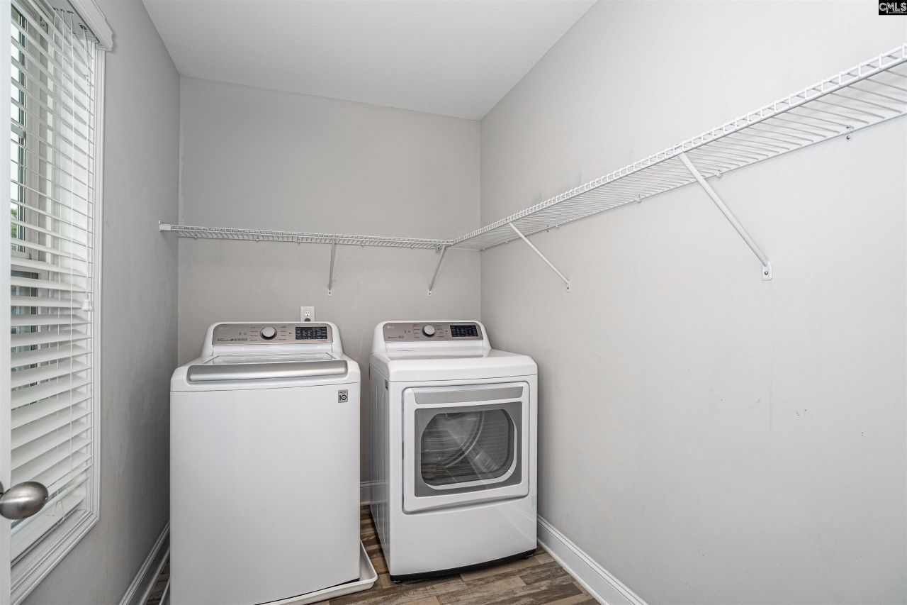 1001 Acacia Lane Photo 38