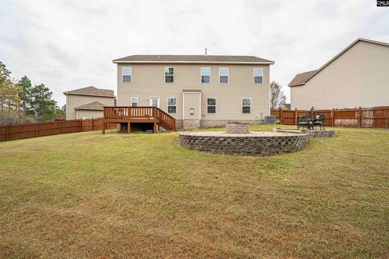 1001 Acacia Lane Photo 41