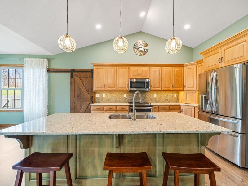 19700 Canada, Gambier, OH 43022 Photo 14