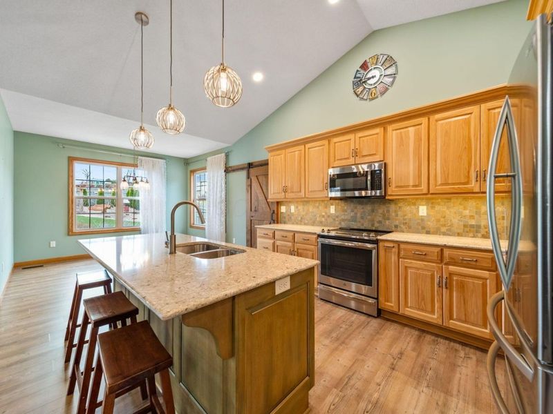 19700 Canada, Gambier, OH 43022 Photo 15