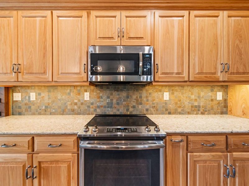 19700 Canada, Gambier, OH 43022 Photo 16