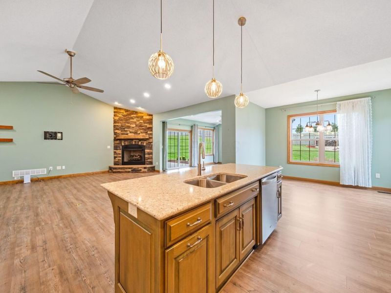 19700 Canada, Gambier, OH 43022 Photo 17