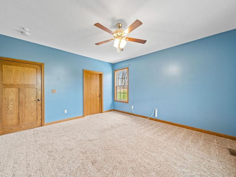 19700 Canada, Gambier, OH 43022 Photo 35