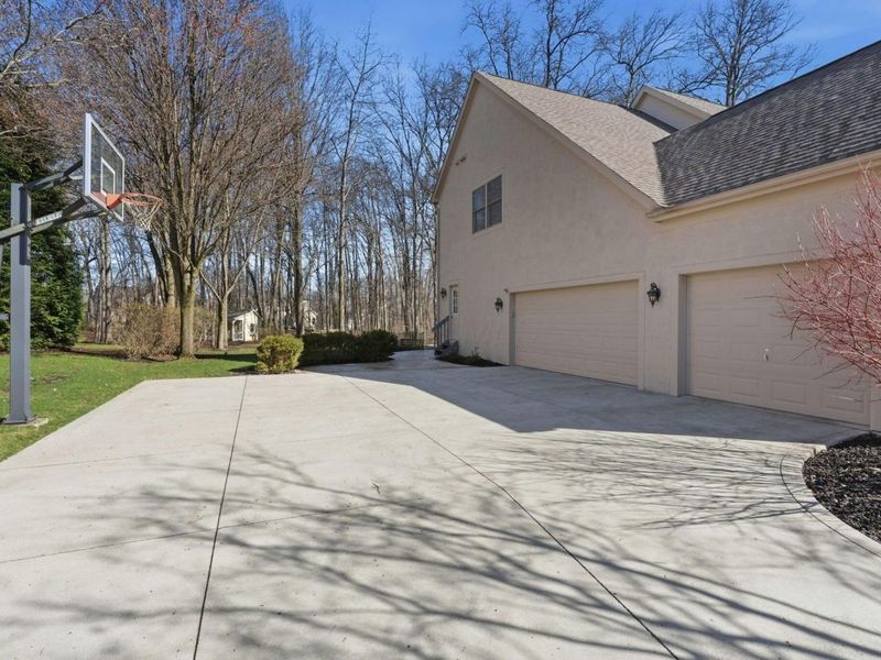 2589 Aikin Circle S, Lewis Center, OH 43035 Photo 80