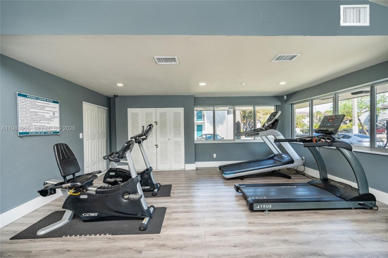 7095 NW 179th St, Unit 110, Hialeah, FL 33015 Photo