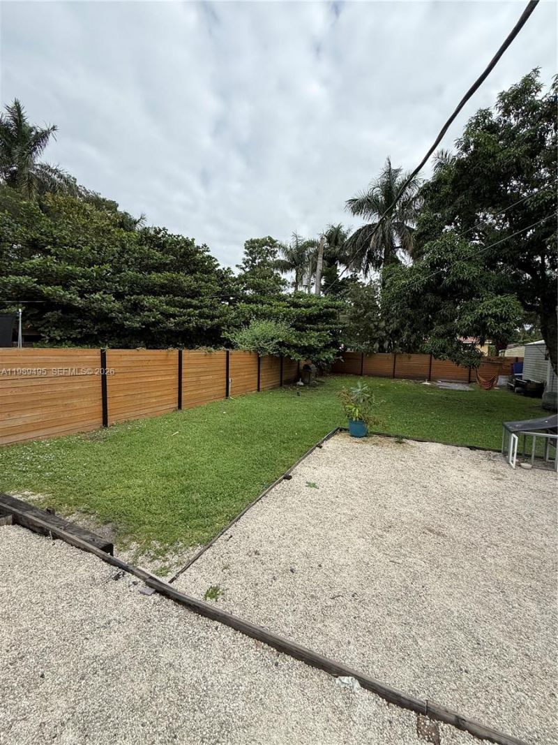 531 Forrest Dr , Miami Springs, FL 33166 Photo