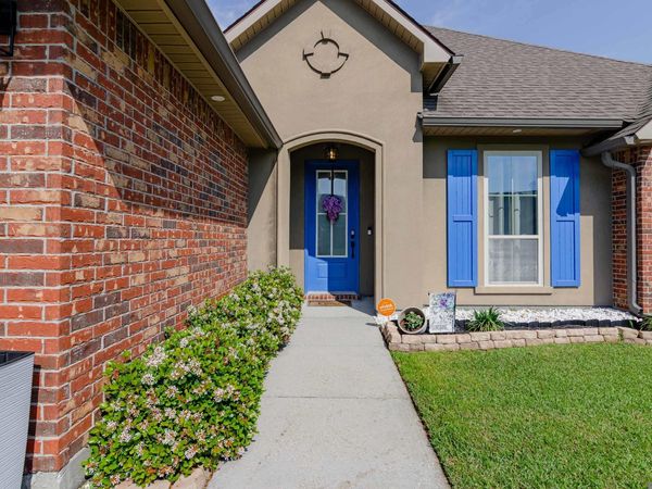 42158 Eagles Eye St, Prairieville, LA 70769