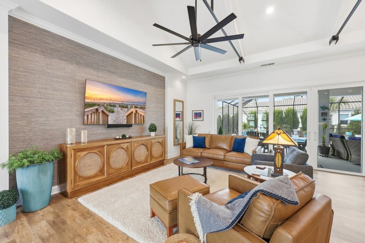 2038 Teramo Dr.  Photo 14