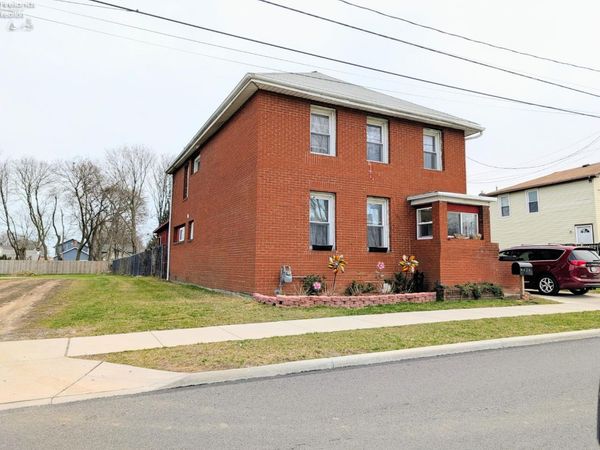 426 WARREN Street, Sandusky, OH 44870