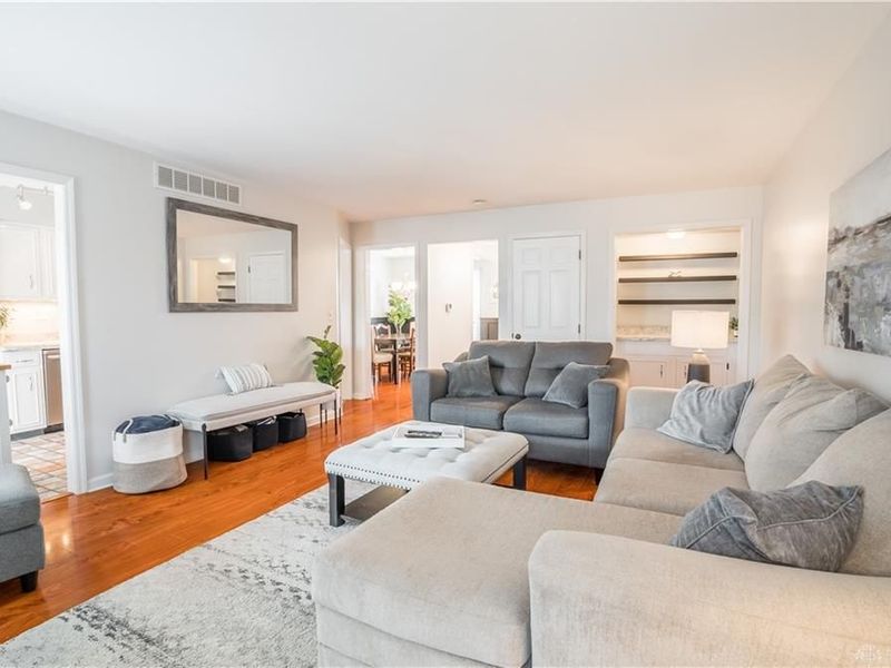 17 Nicholson Court, Centerville, OH 45459 Photo 5